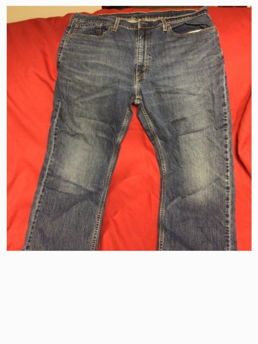 Levi’s 559 jeans